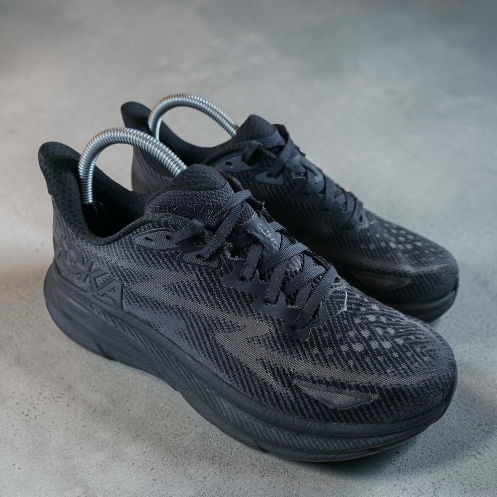Hoka One One Clifton 9 Triple Black Running Shoes 1127896-BBLC Womens Size 8 B